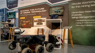 Oinride’s flagship all-terrain robot AutoJoe®